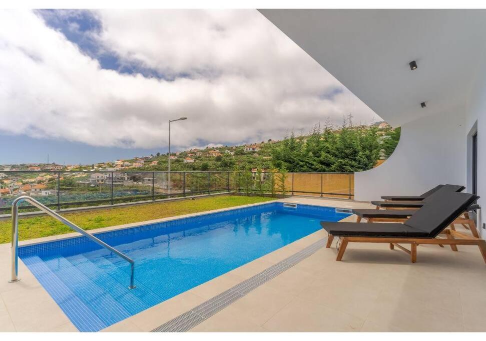 The Pool House In Ponta De Sol Ferienhaus *